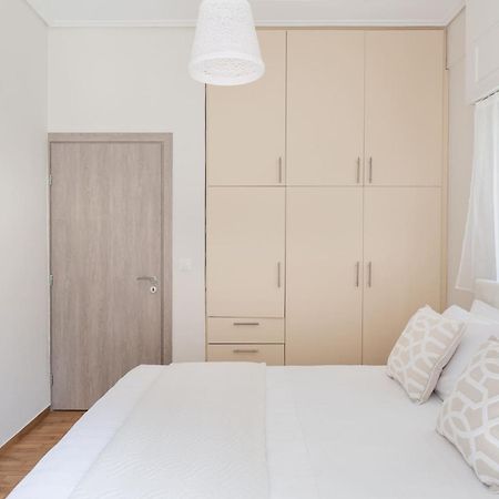 Explore History From A Chic Central Apartment Atenas Exterior foto