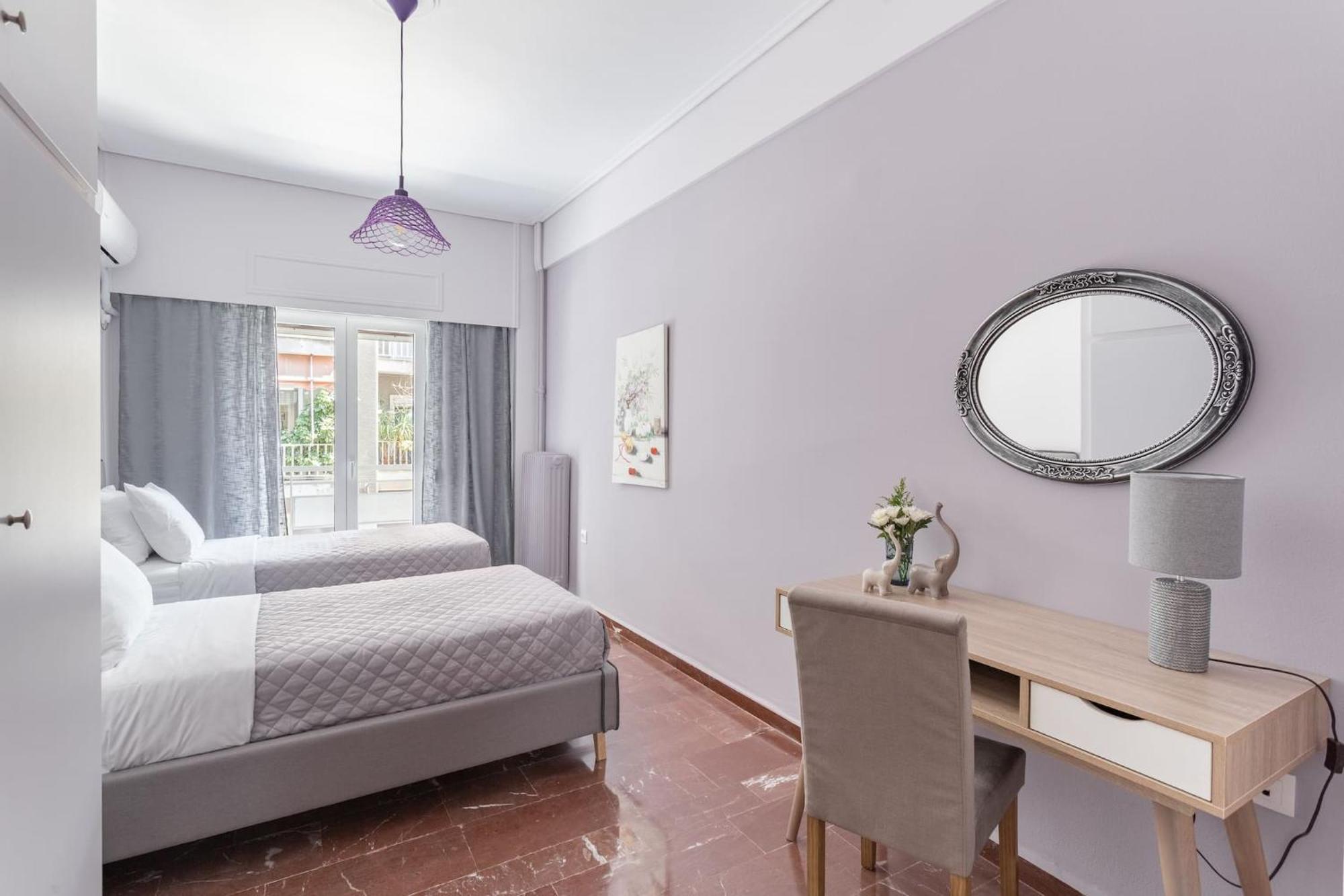 Explore History From A Chic Central Apartment Atenas Exterior foto