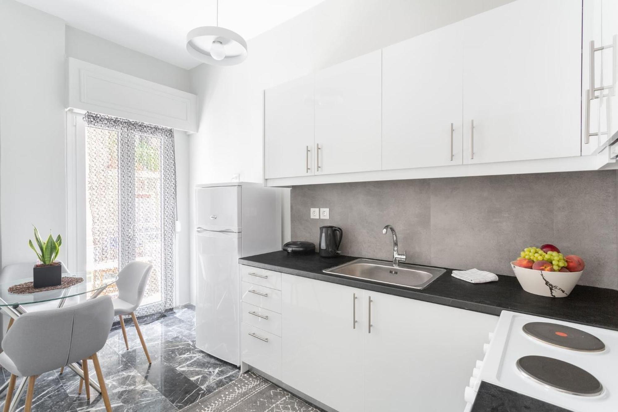 Explore History From A Chic Central Apartment Atenas Exterior foto